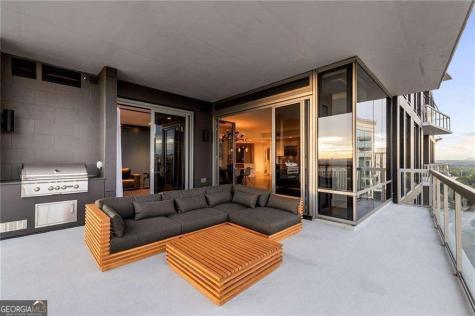 3107 Peachtree Road NE Atlanta GA 30305