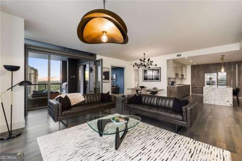 3107 Peachtree Road NE Atlanta GA 30305