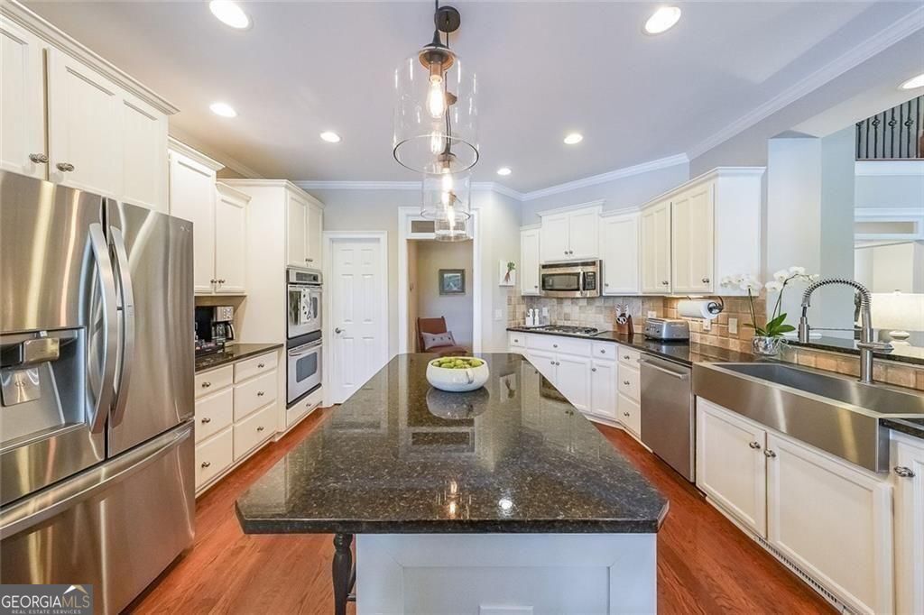 285 Peninsula Circle Newnan GA 30263