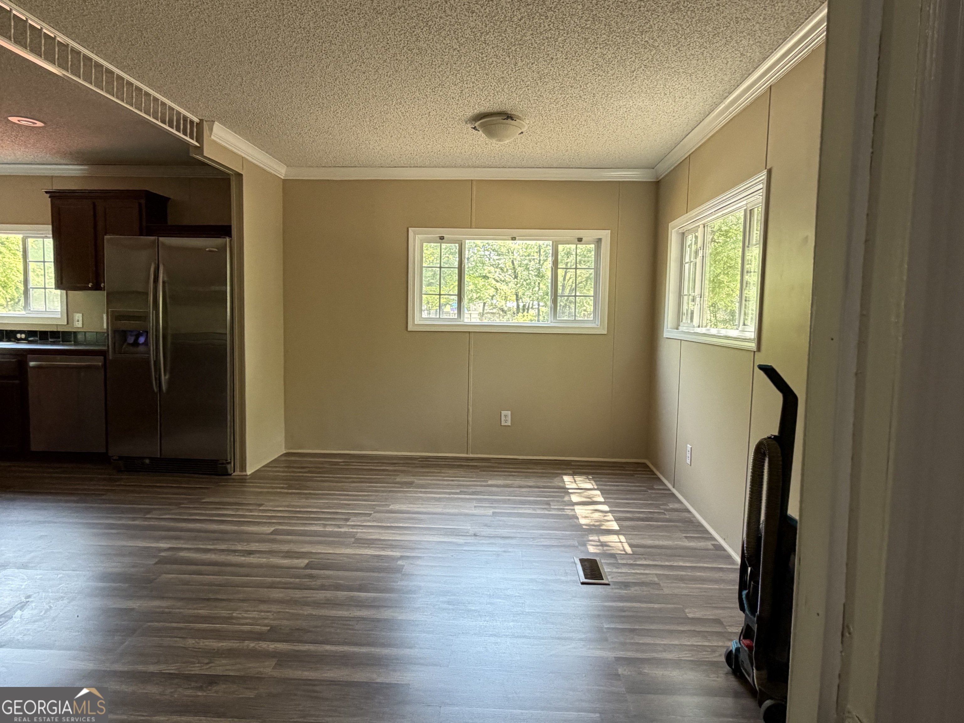 2 Buckboard Trail Jesup GA 31546