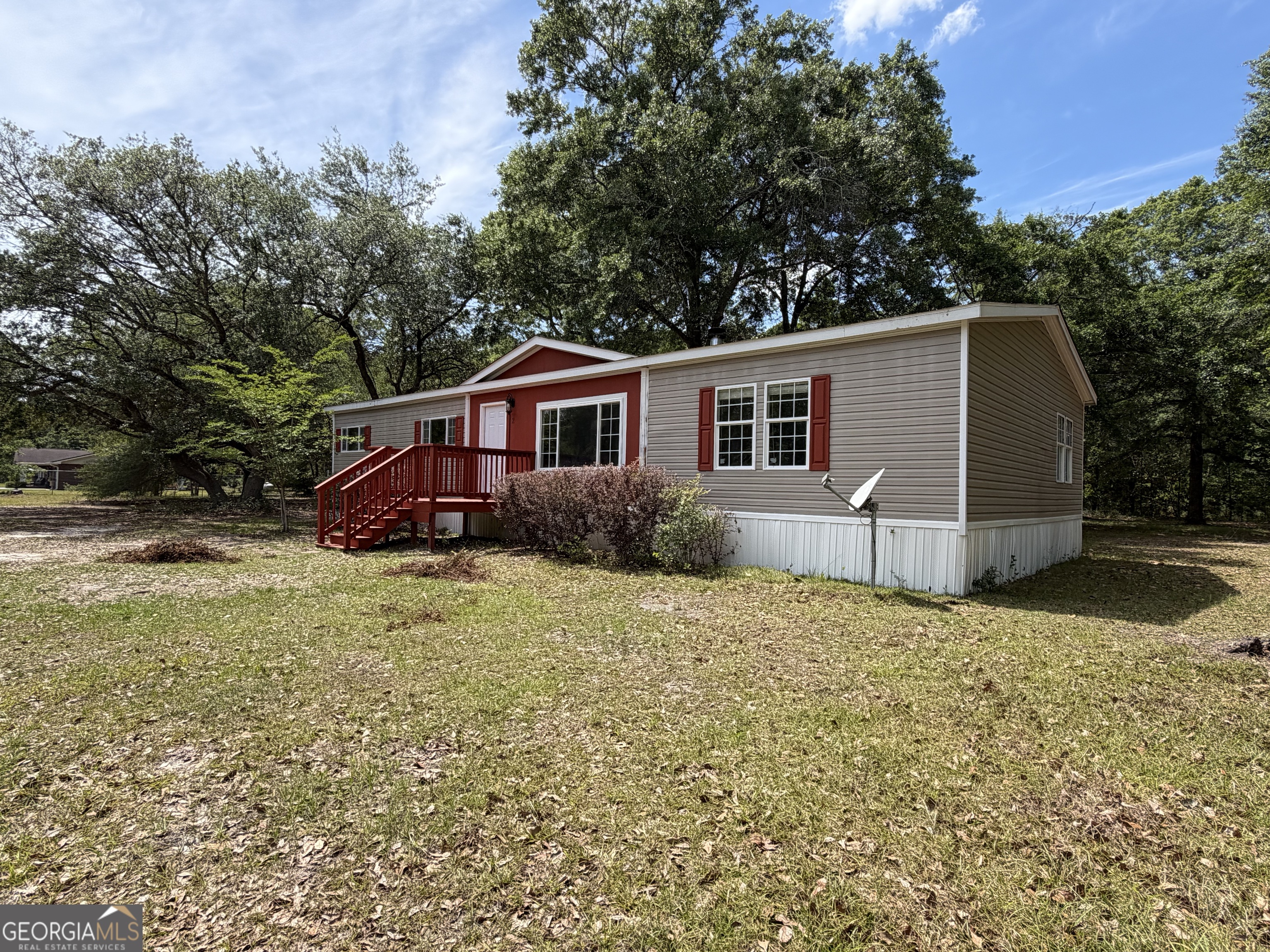 2 Buckboard Trail Jesup GA 31546