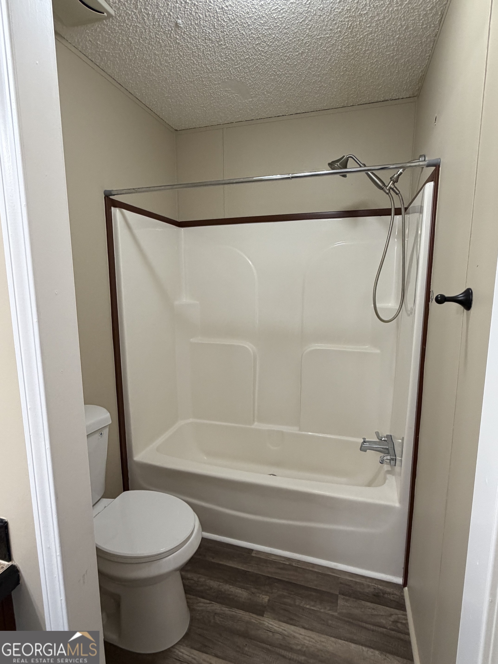 2 Buckboard Trail Jesup GA 31546