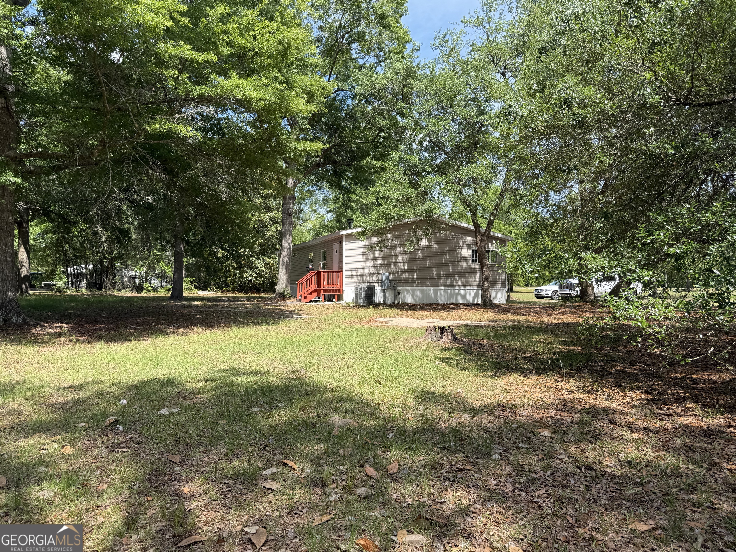 2 Buckboard Trail Jesup GA 31546
