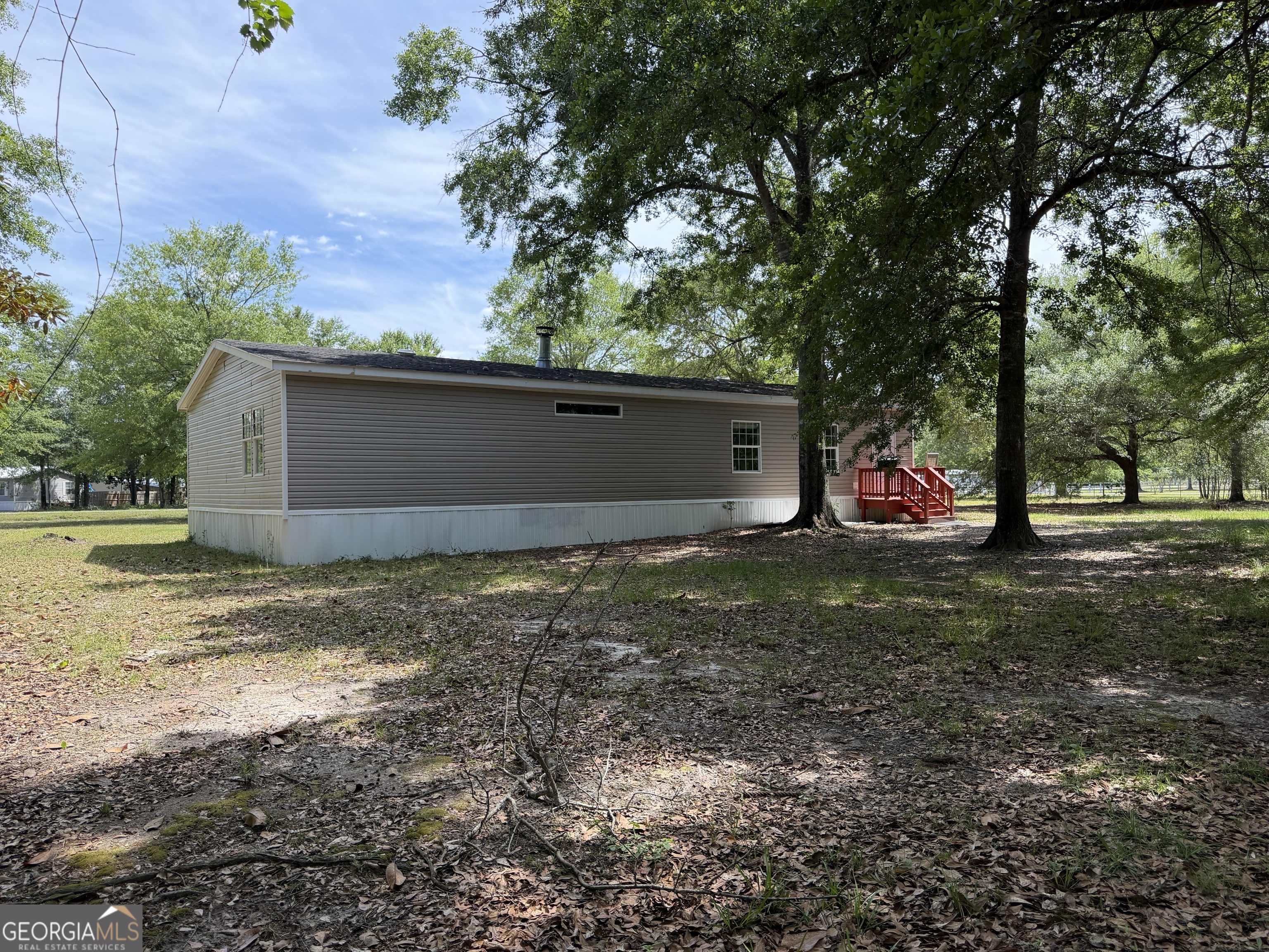 2 Buckboard Trail Jesup GA 31546