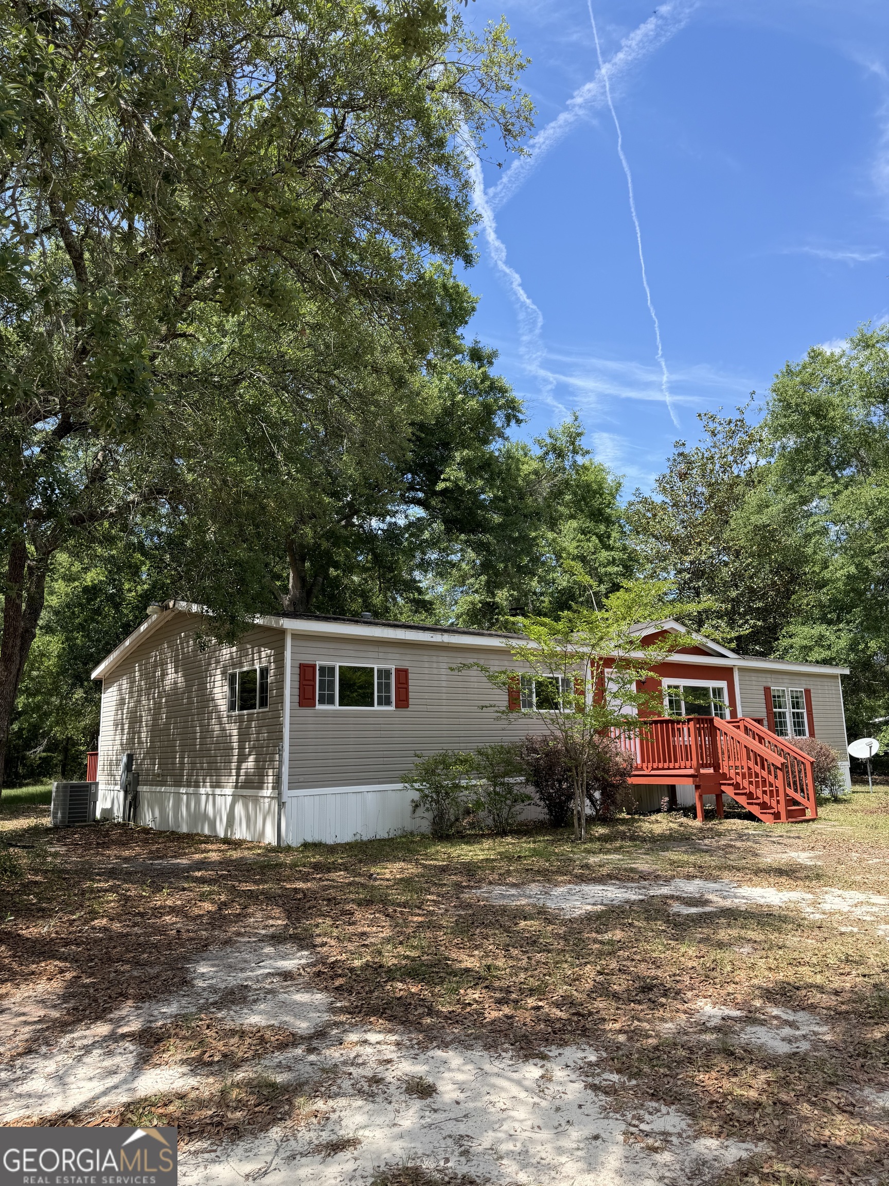 2 Buckboard Trail Jesup GA 31546