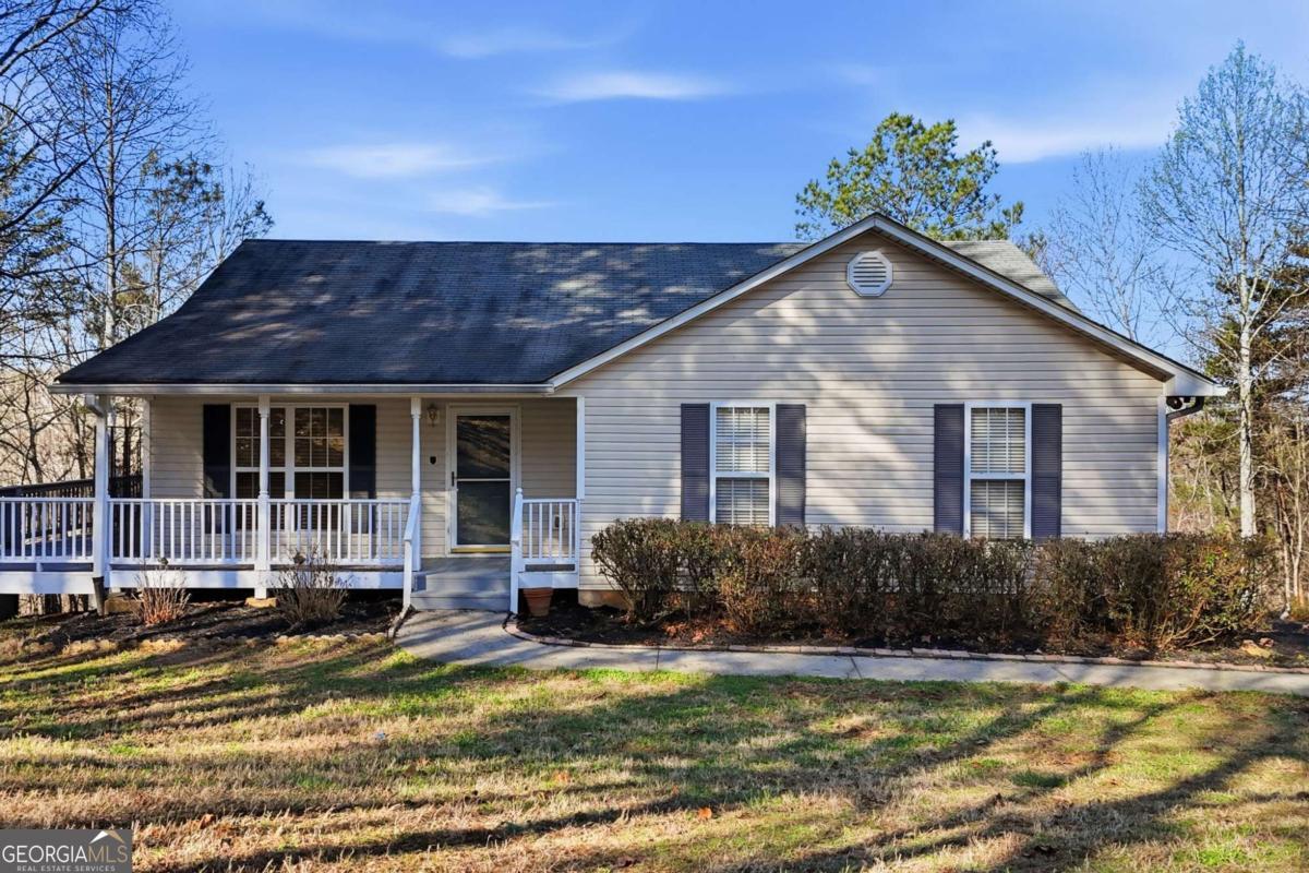 1139 Davis Road W Fairmount GA 30139