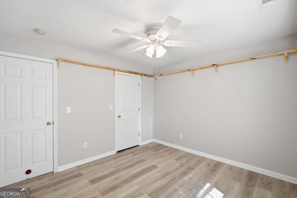 1139 Davis Road W Fairmount GA 30139