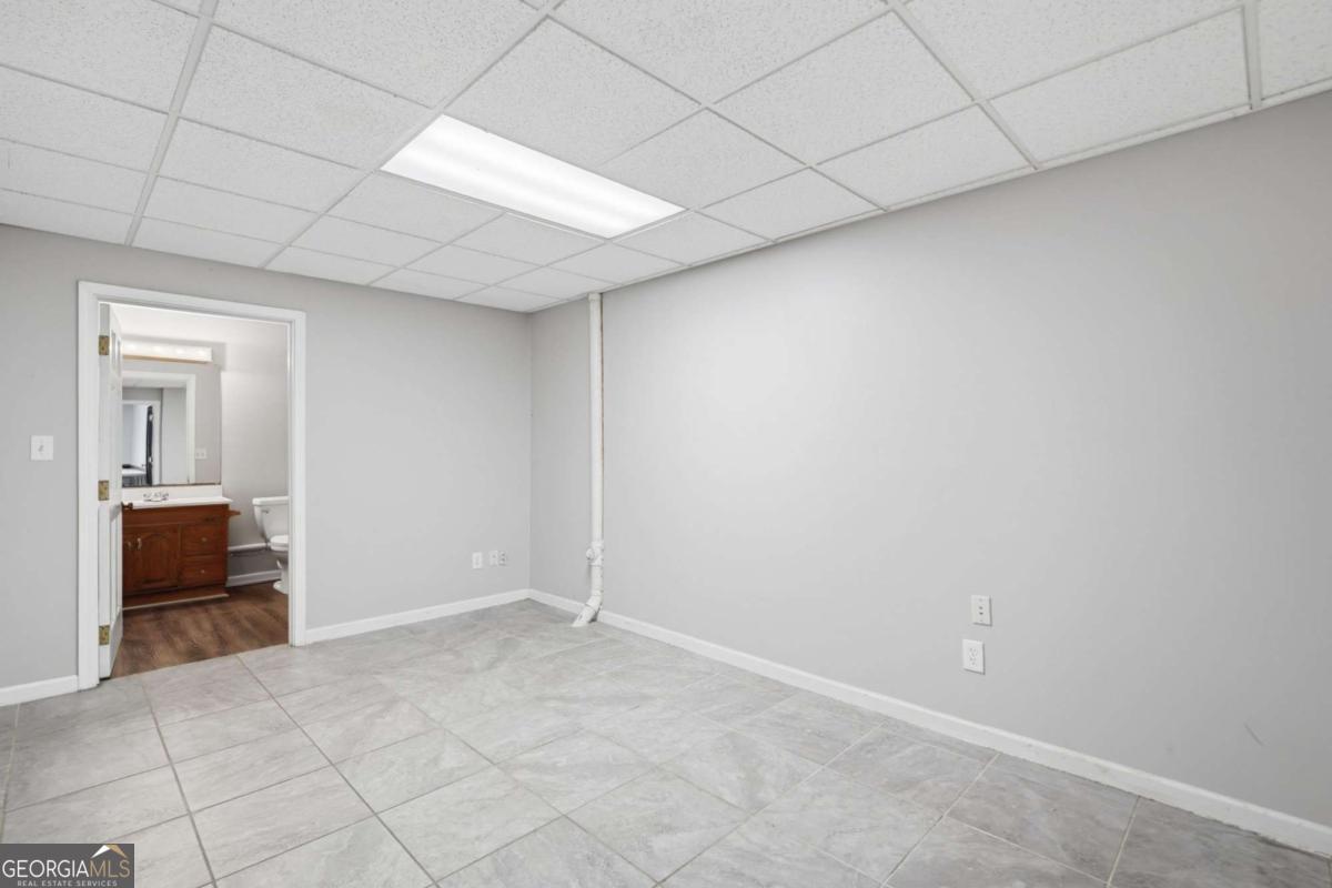 1139 Davis Road W Fairmount GA 30139