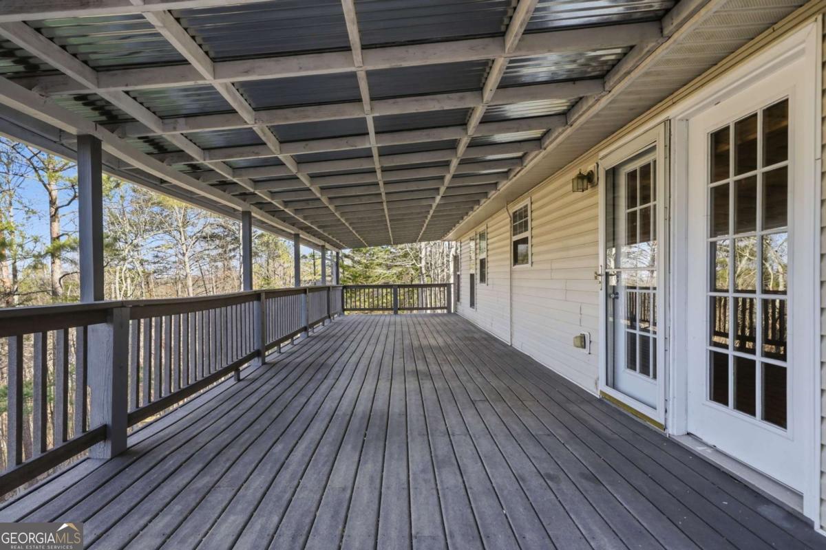 1139 Davis Road W Fairmount GA 30139