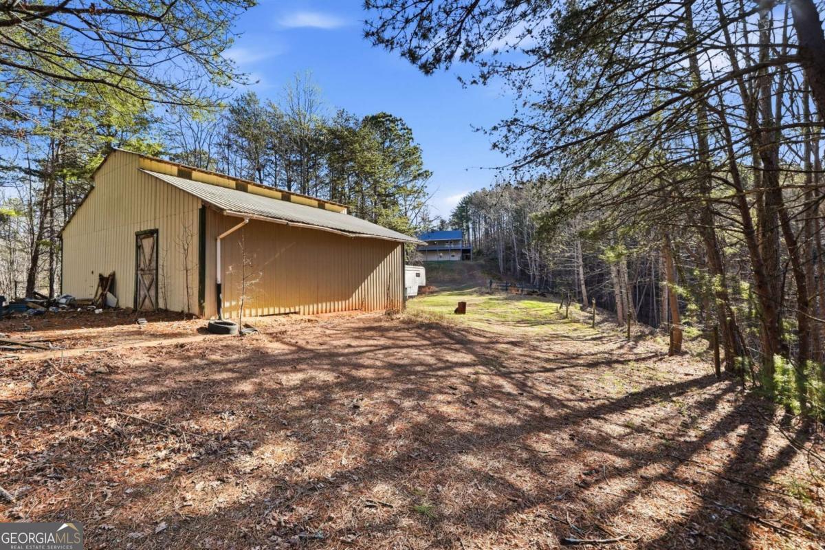 1139 Davis Road W Fairmount GA 30139