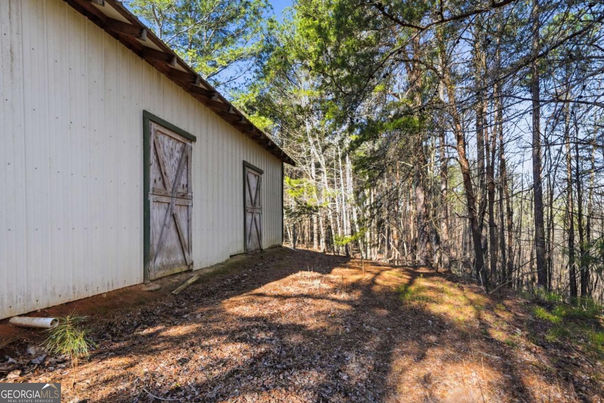 1139 Davis Road W Fairmount GA 30139