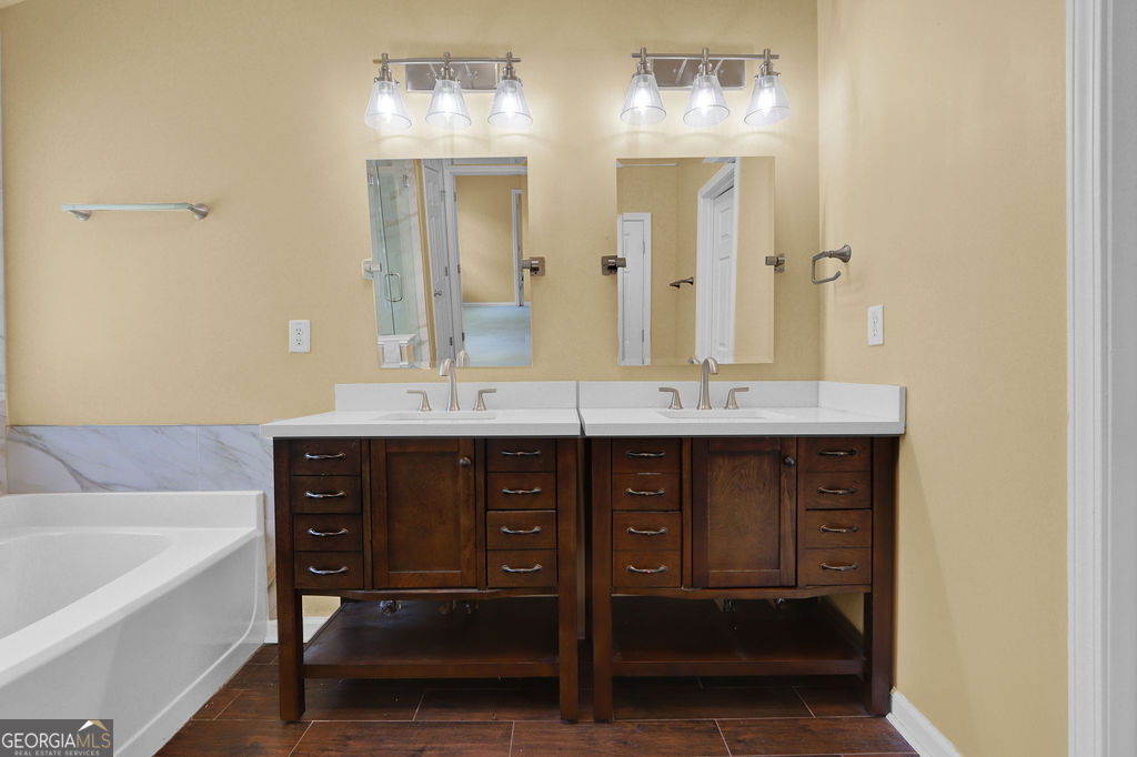 9815 Settlers Lane Gainesville GA 30506