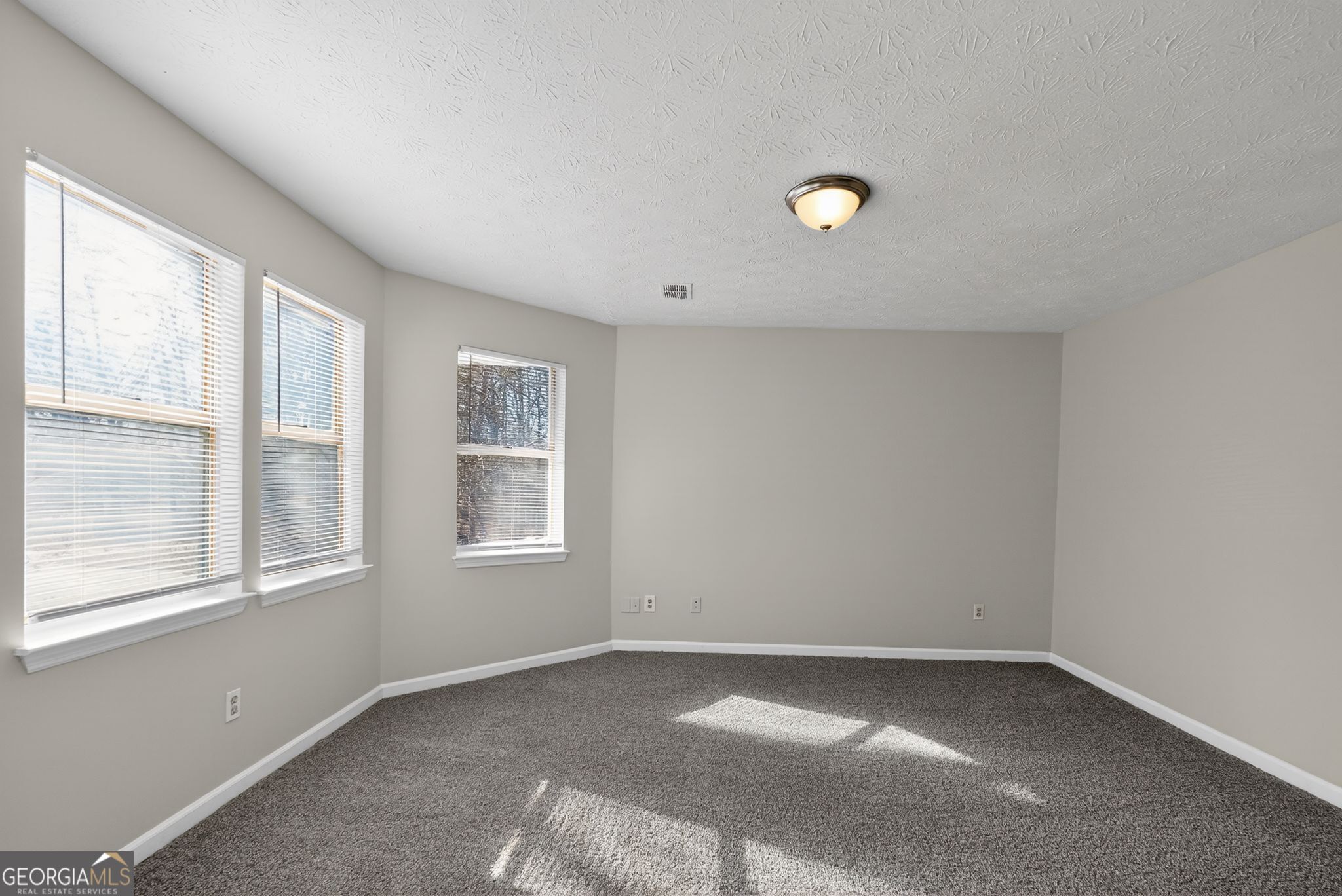 826 Greenhedge Way Stone Mountain GA 30088