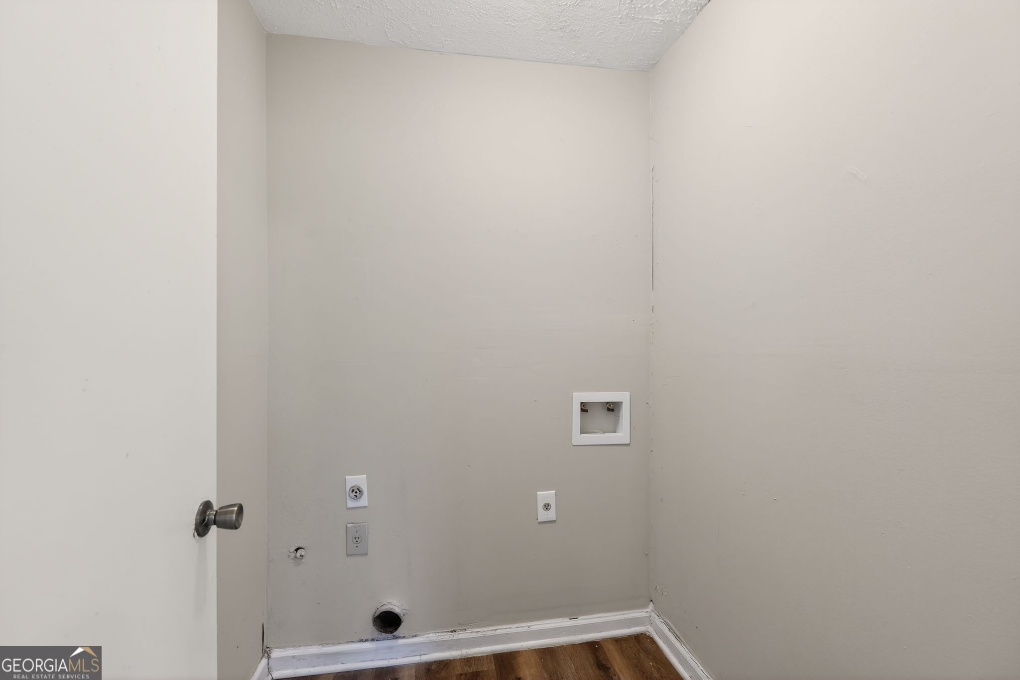 826 Greenhedge Way Stone Mountain GA 30088
