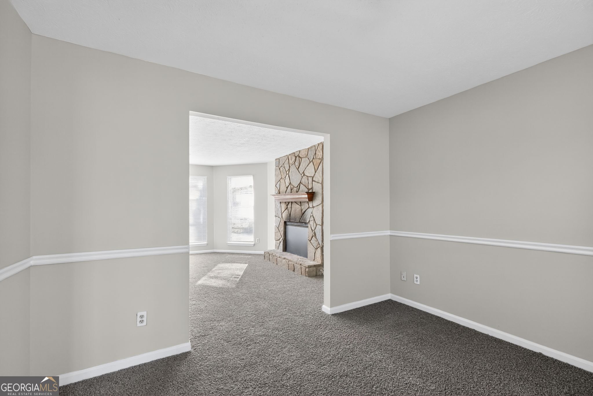 826 Greenhedge Way Stone Mountain GA 30088