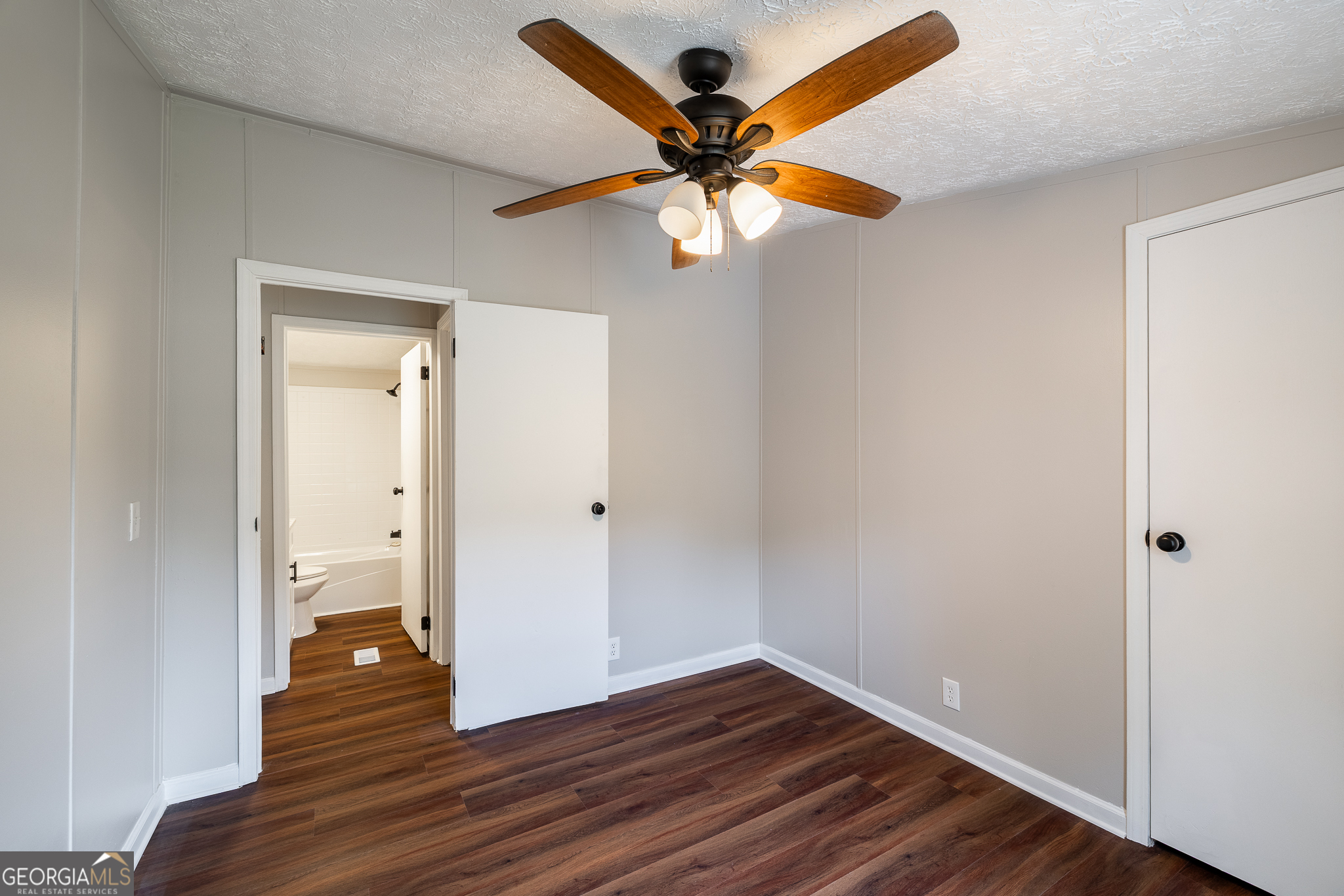 128 Placid Cove Drive Hartwell GA 30643