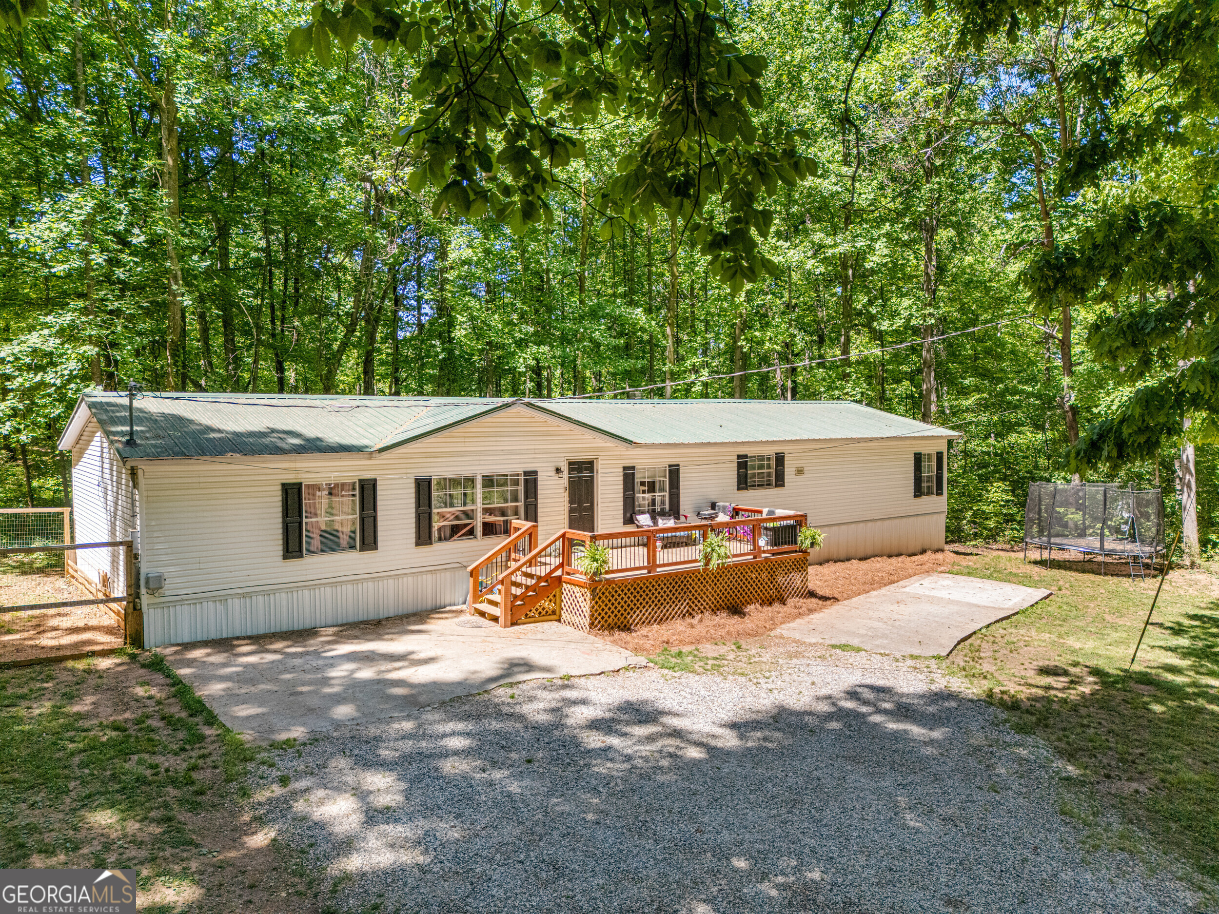 553 Pleasant Acres Drive Maysville GA 30558