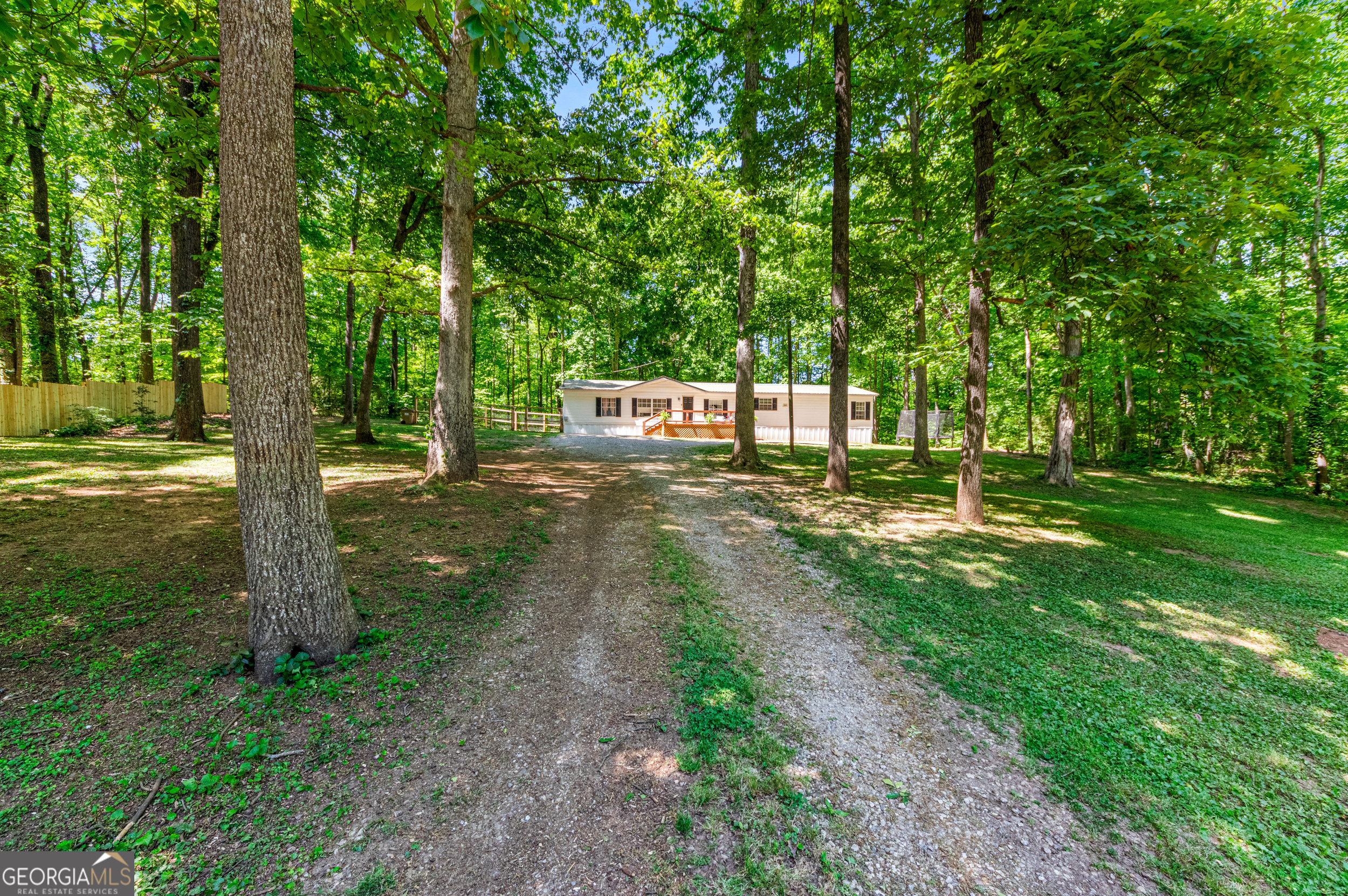553 Pleasant Acres Drive Maysville GA 30558