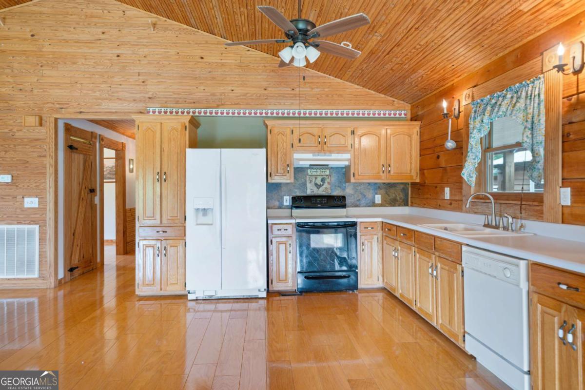 315 Woody Road NW Adairsville GA 30103