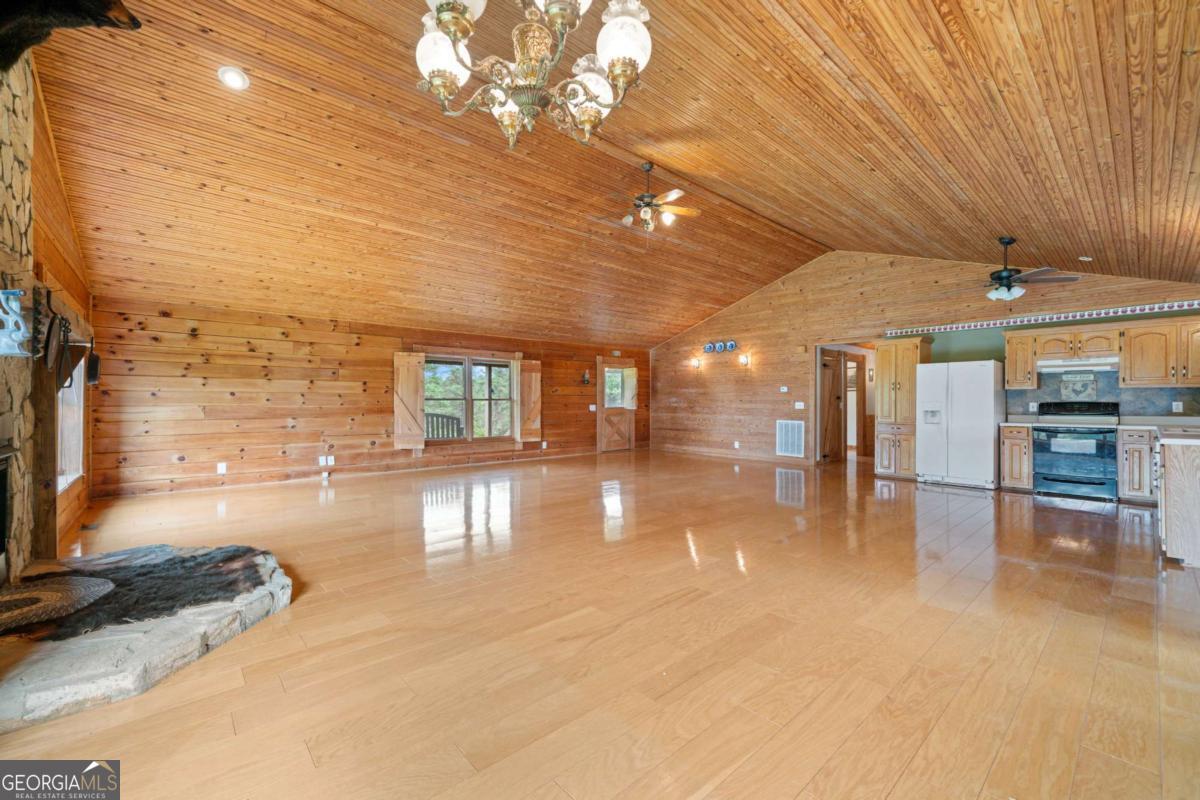 315 Woody Road NW Adairsville GA 30103