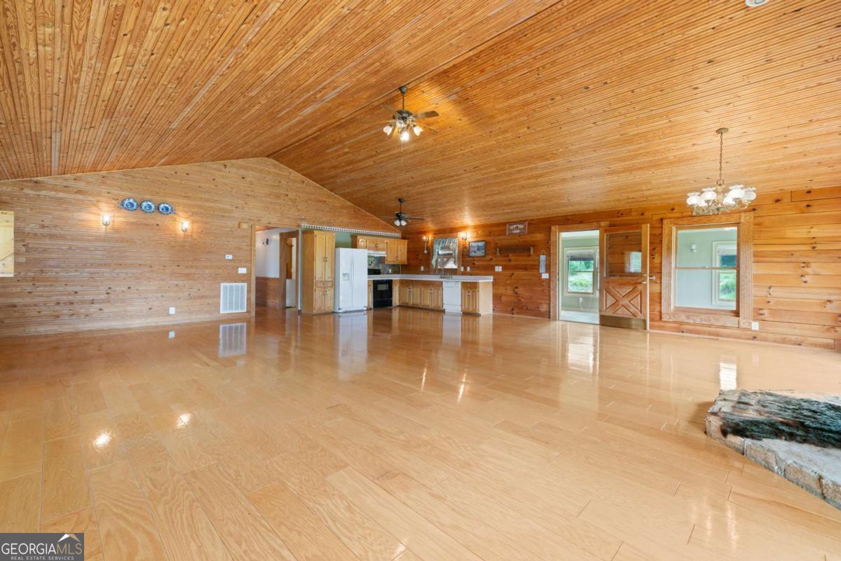 315 Woody Road NW Adairsville GA 30103