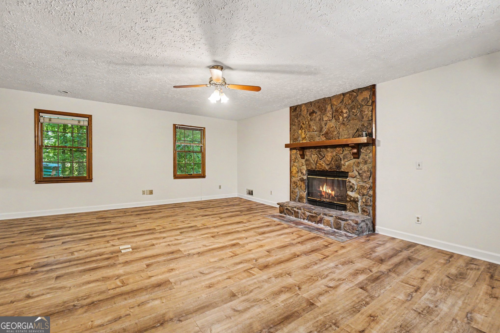 174 W Mountain Oak Street Canton GA 30115