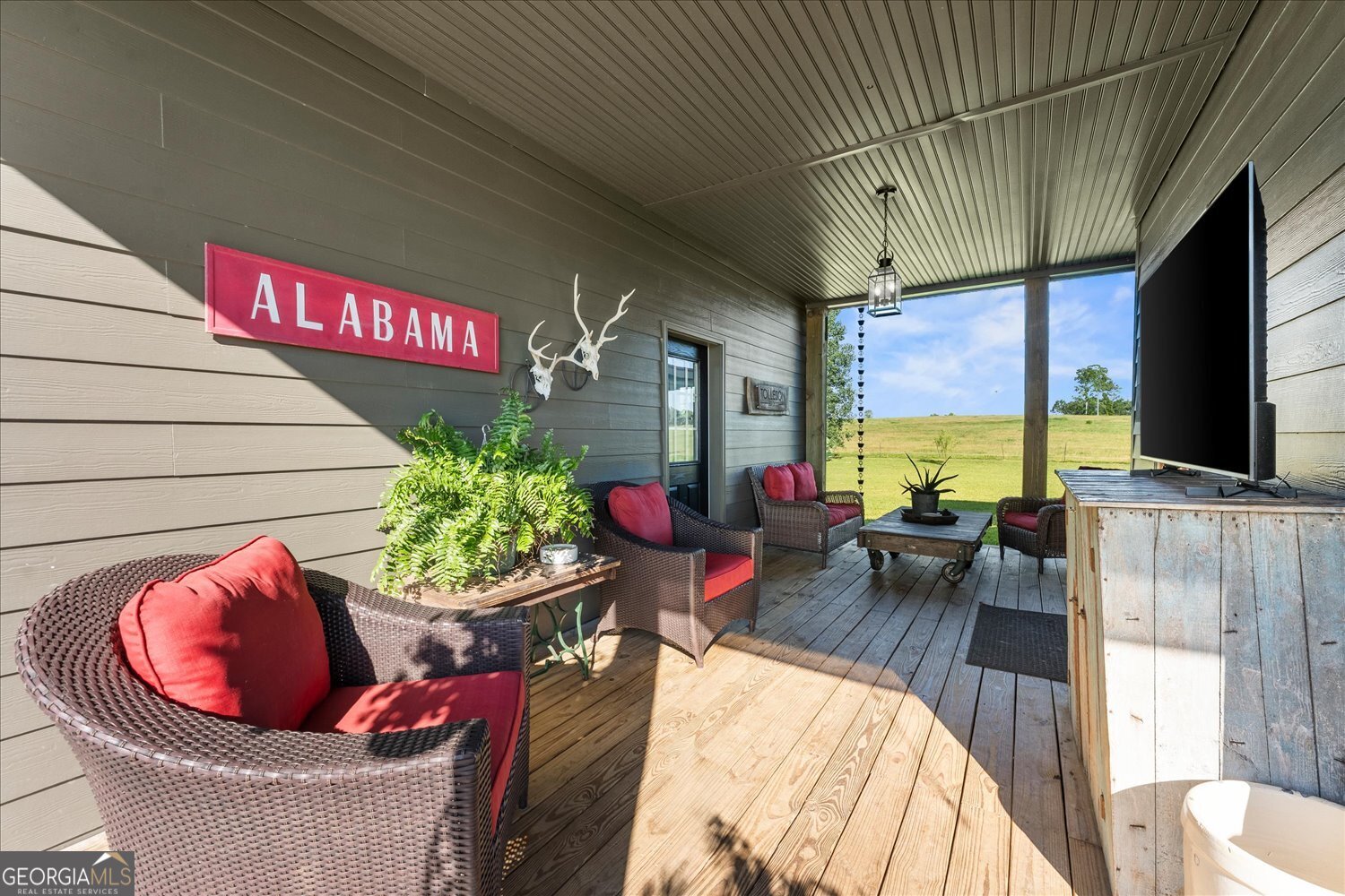 1877 Delhi Road Tignall GA 30668