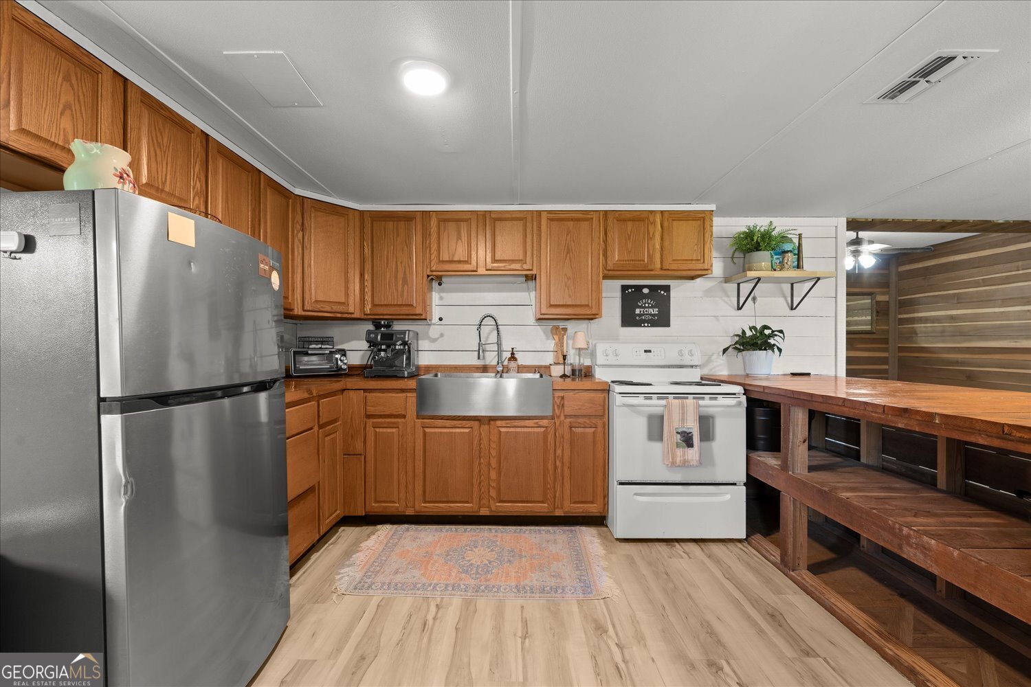 1877 Delhi Road Tignall GA 30668
