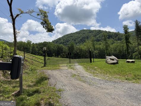 1449 Muskrat Creek Road Hayesville NC 28904