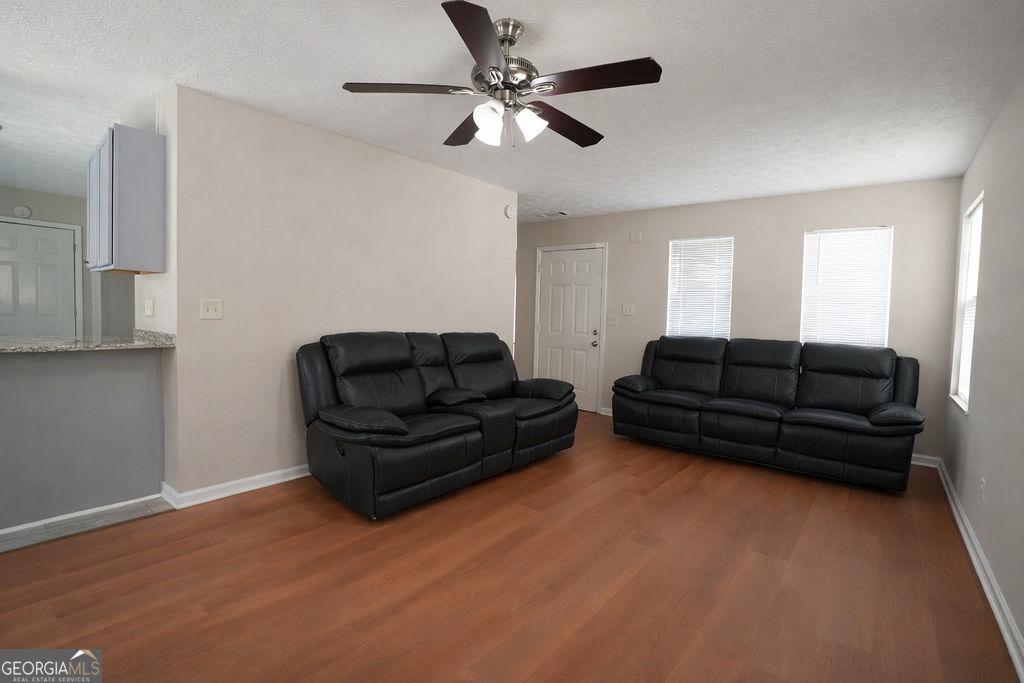 2284 Cypress Point Way Lithonia GA 30058
