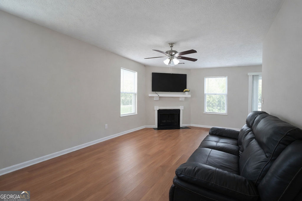 2284 Cypress Point Way Lithonia GA 30058