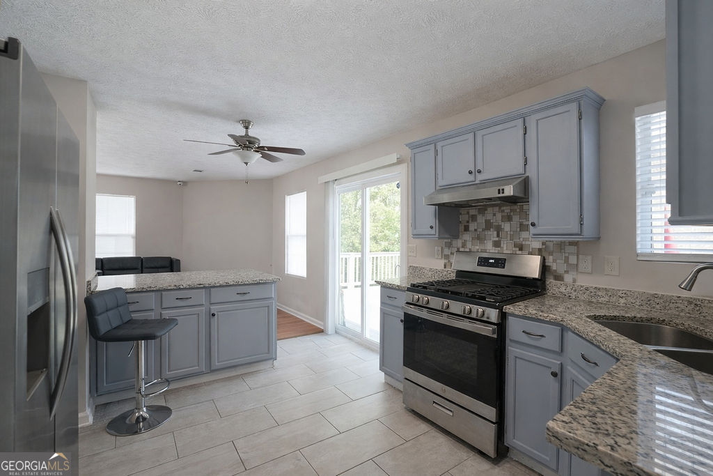2284 Cypress Point Way Lithonia GA 30058