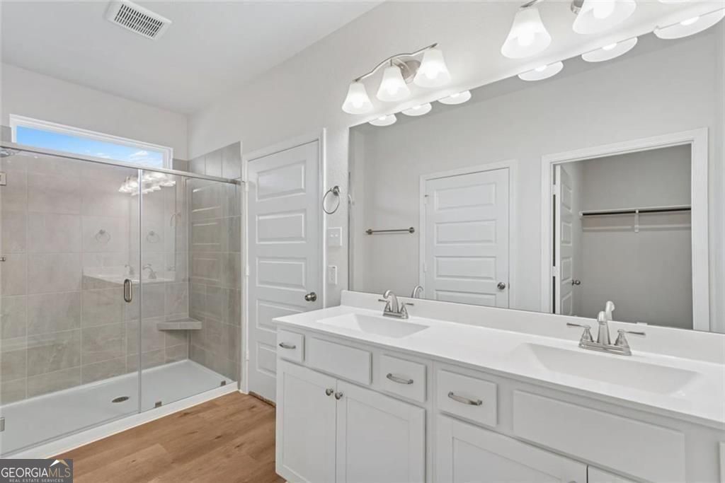 406 Fair Oak Lane Calhoun GA 30701