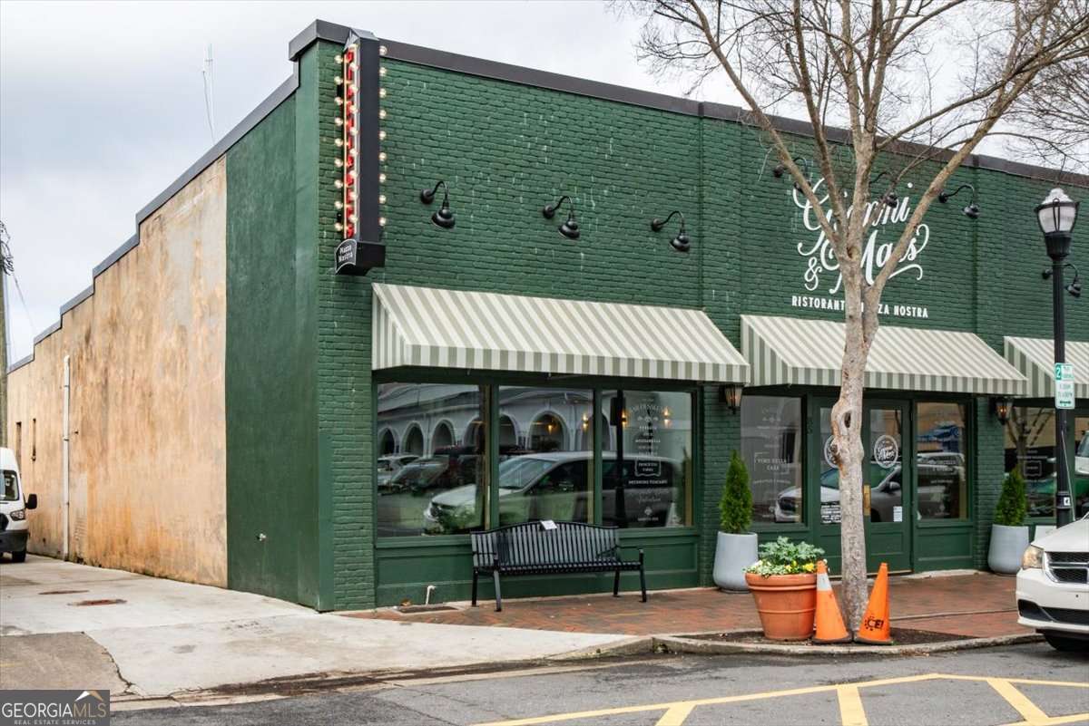 445 N Sessions Street NW Marietta GA 30060
