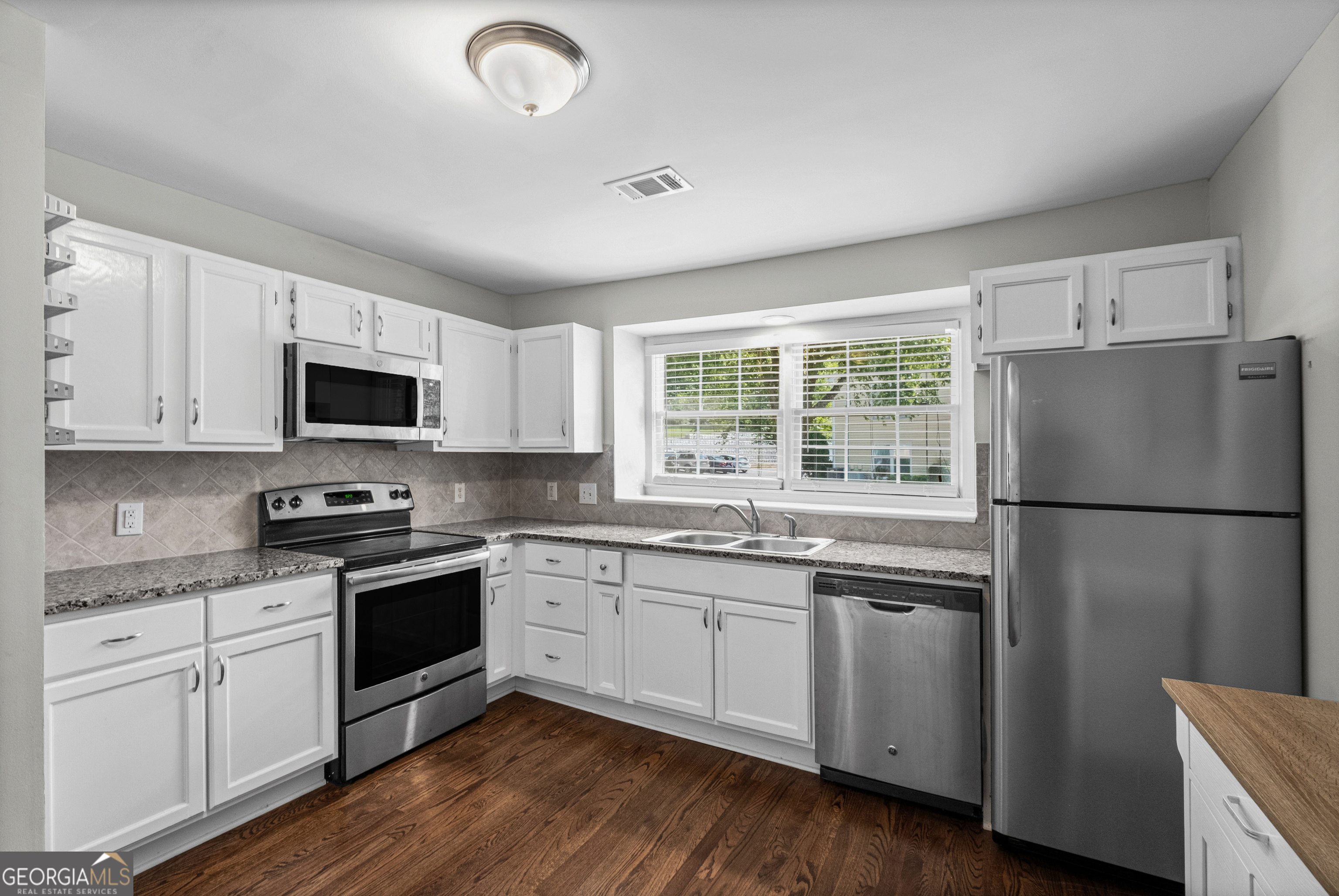 1113 Cannongate Crossing SW Marietta GA 30064