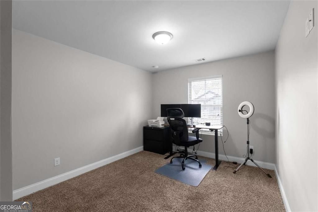 4142 Woodland Park Drive Atlanta GA 30331