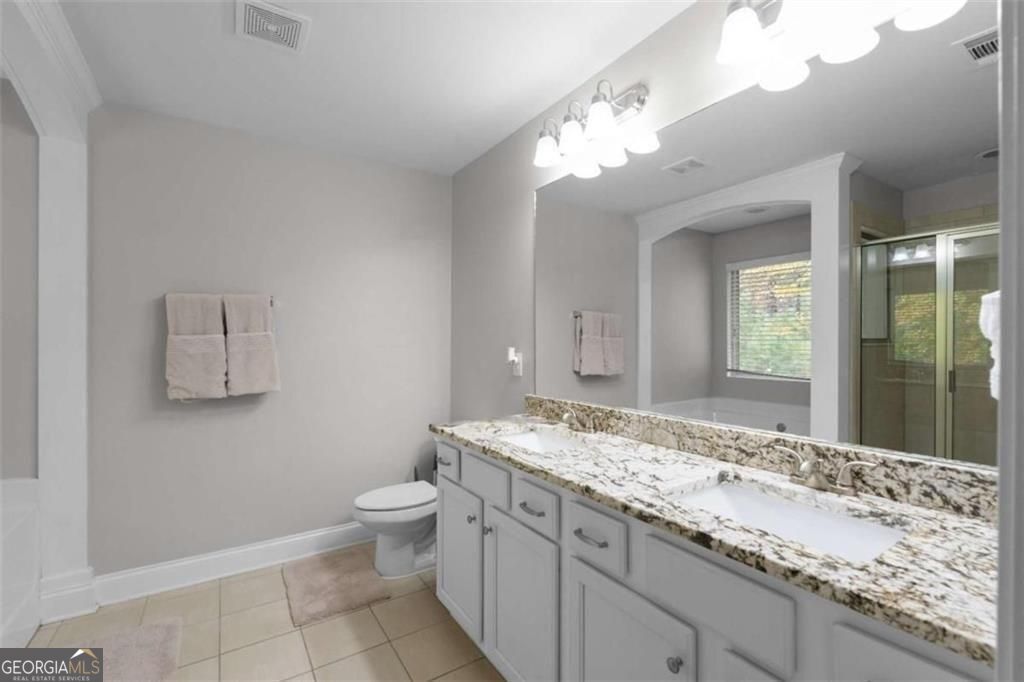 4142 Woodland Park Drive Atlanta GA 30331