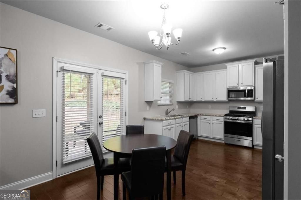 4142 Woodland Park Drive Atlanta GA 30331