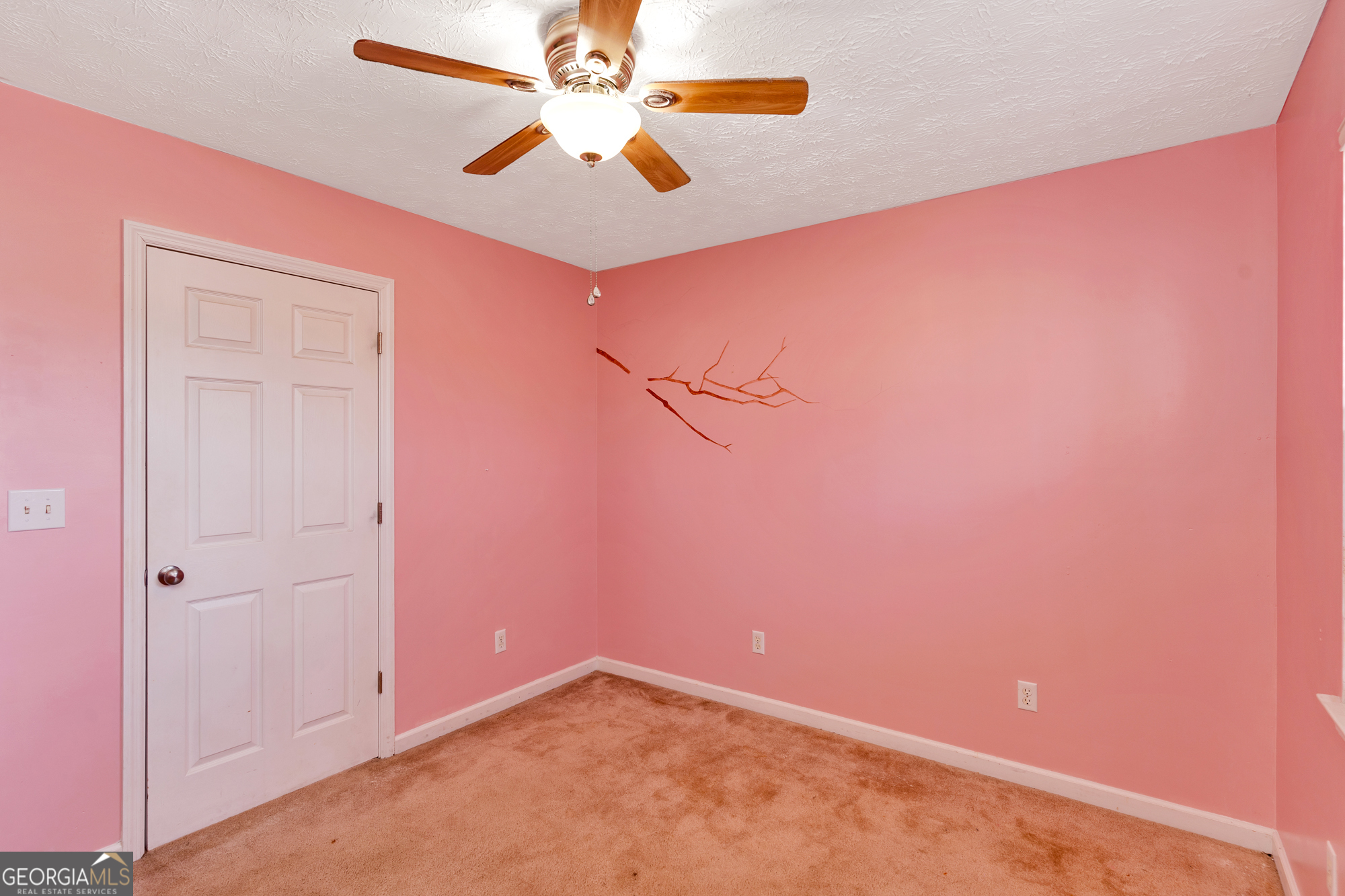 15 Brutis Drive Rock Spring GA 30739