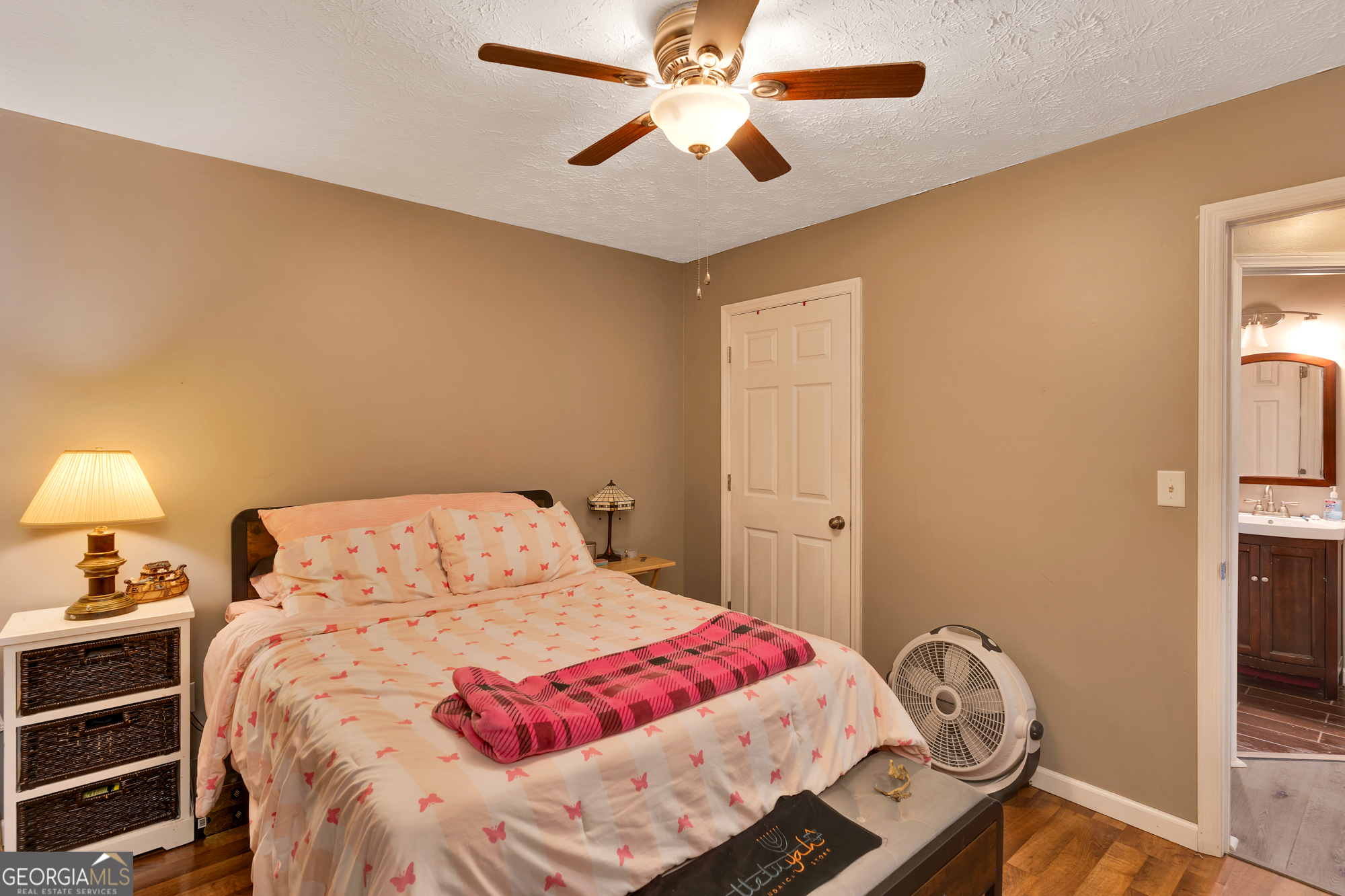 15 Brutis Drive Rock Spring GA 30739