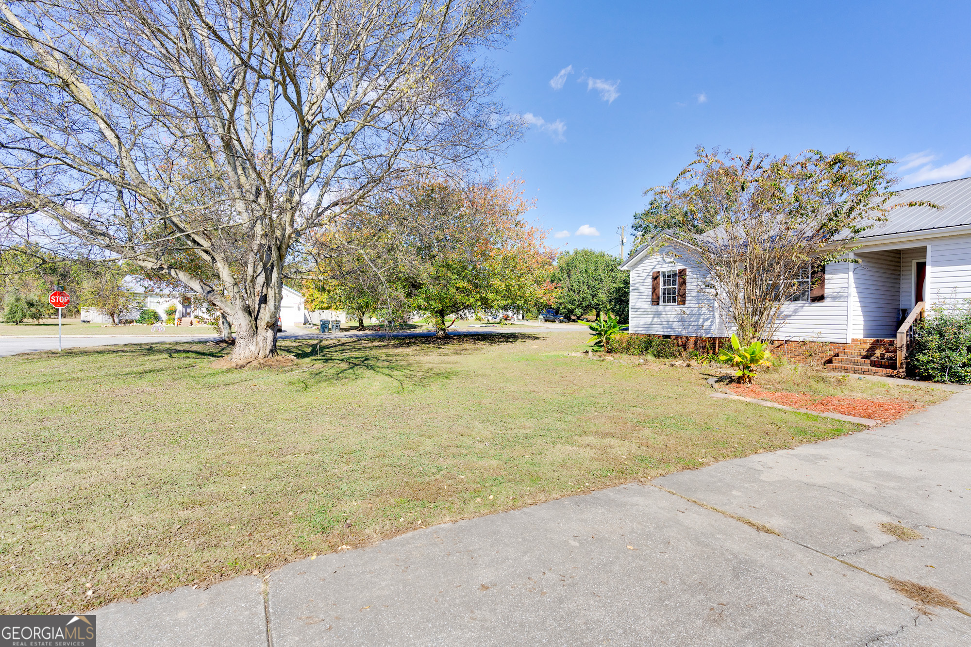 15 Brutis Drive Rock Spring GA 30739