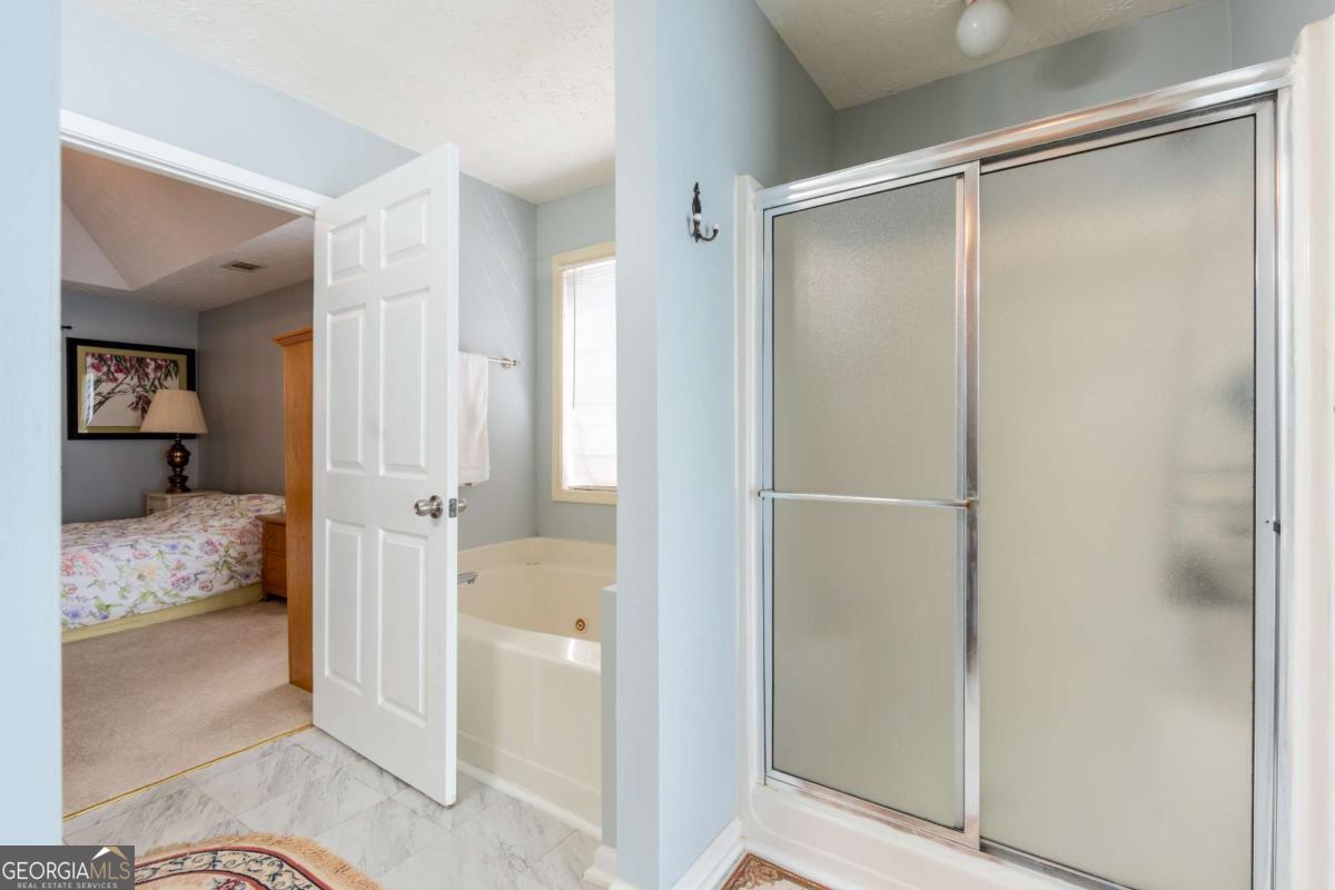 727 Eight Point Court Suwanee GA 30024
