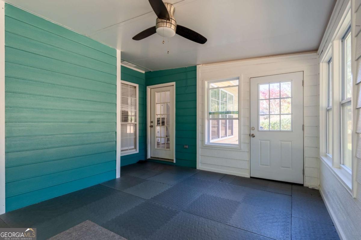 727 Eight Point Court Suwanee GA 30024