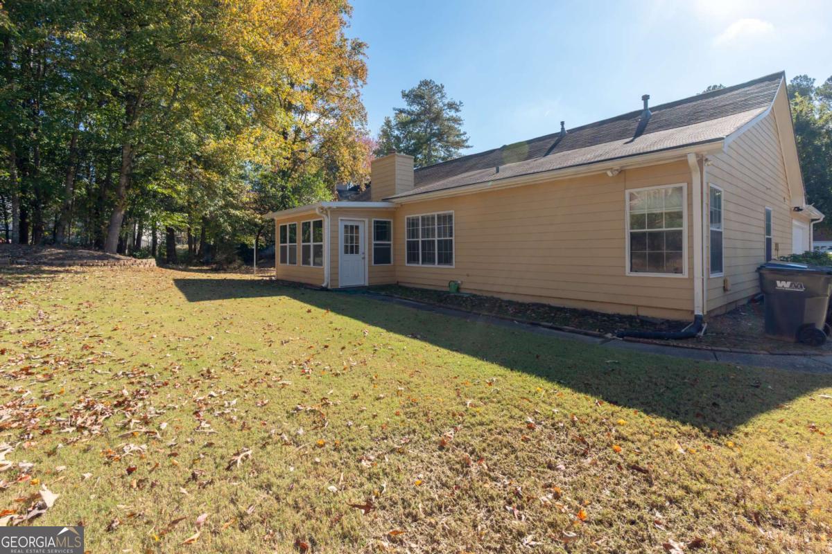 727 Eight Point Court Suwanee GA 30024