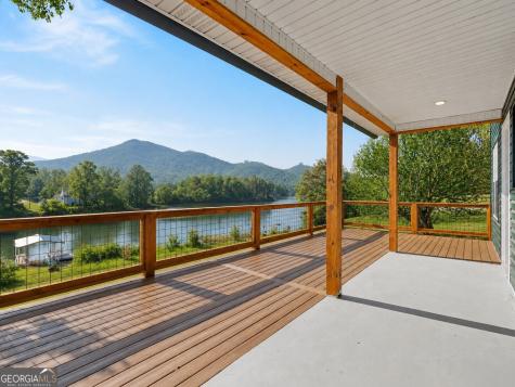 233 Bradshaw Road Hiawassee GA 30546