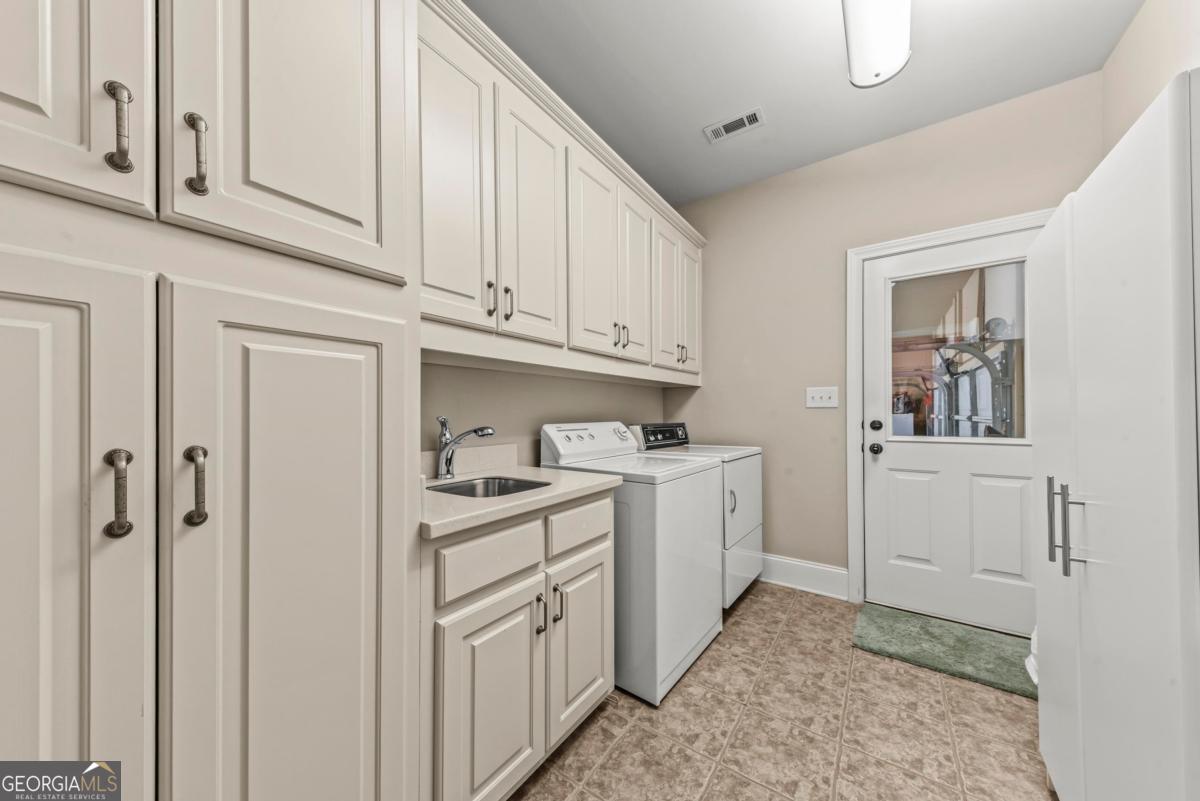 1020 Colonial Court Greensboro GA 30642