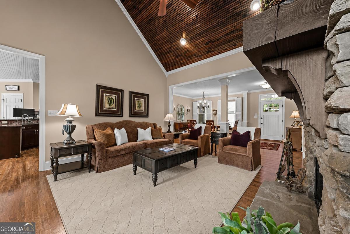 1020 Colonial Court Greensboro GA 30642