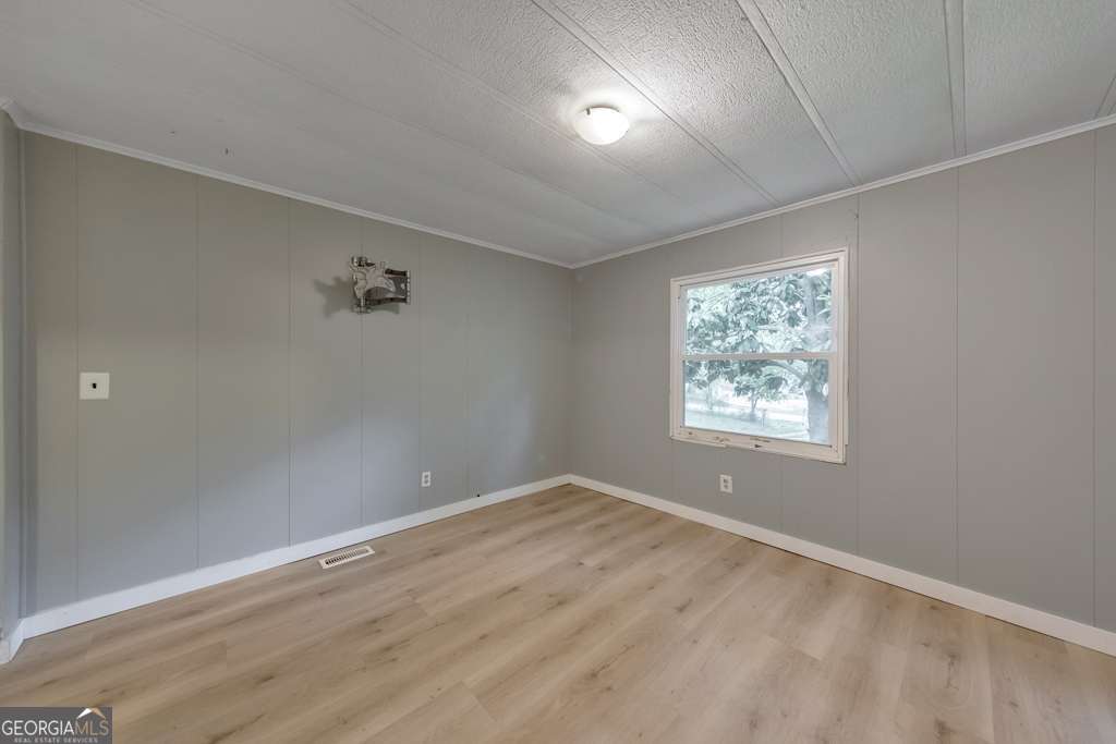4368 Clark Circle SE Acworth GA 30102