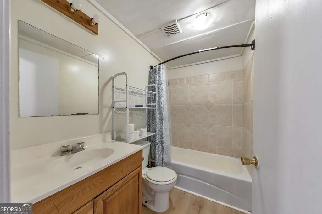 4368 Clark Circle SE Acworth GA 30102