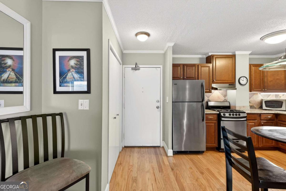 2285 Peachtree Road Atlanta GA 30309